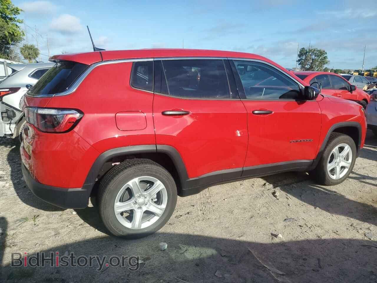 2024 JEEP COMPASS - VIN: 3C4NJDAN2RT600023 - Фото 3