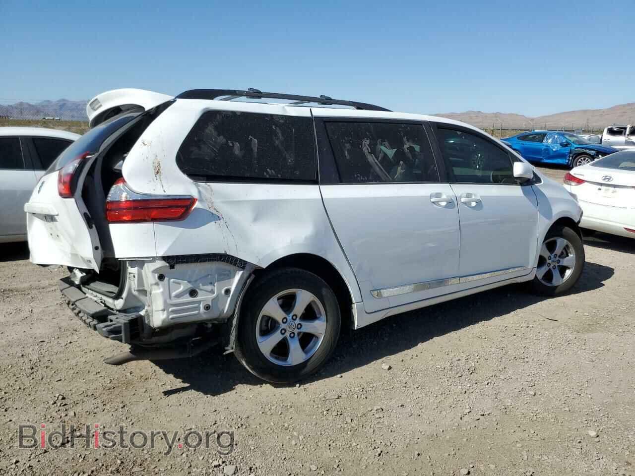 2017 TOYOTA All Models - VIN: 5TDKZ3DC4HS774300 - Фото 3