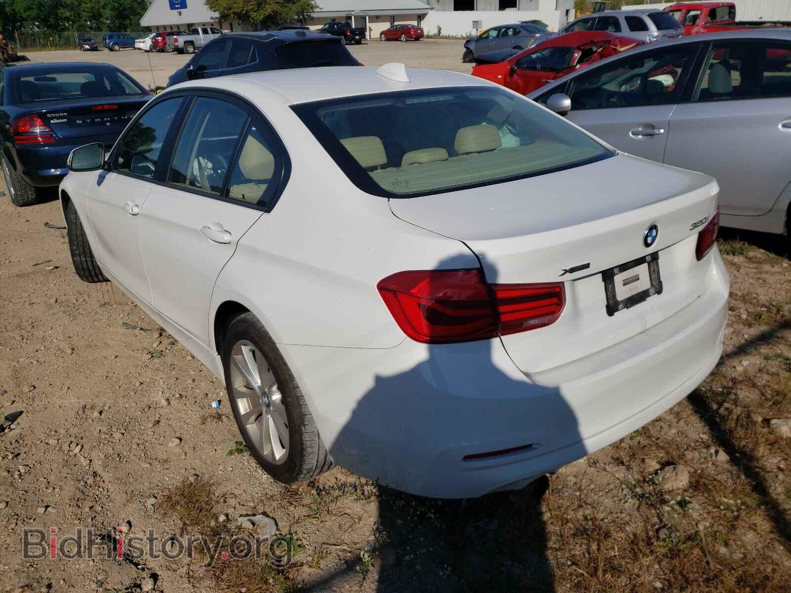 2016 BMW 3 SERIES - VIN: WBA8E5G51GNU20539 - Фото 3