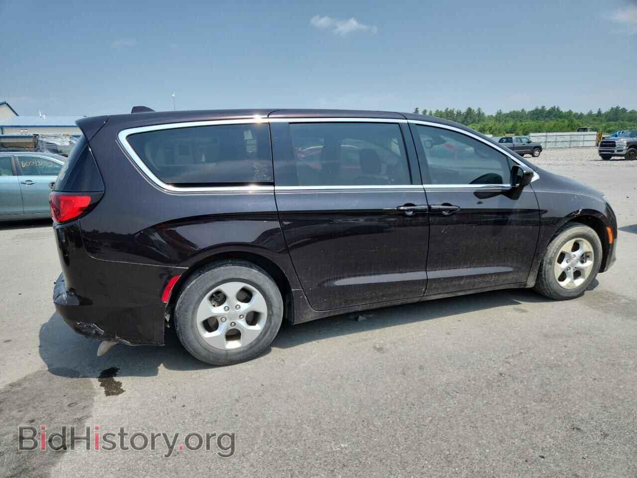 2017 CHRYSLER PACIFICA - VIN: 2C4RC1CG2HR770747 - Фото 3