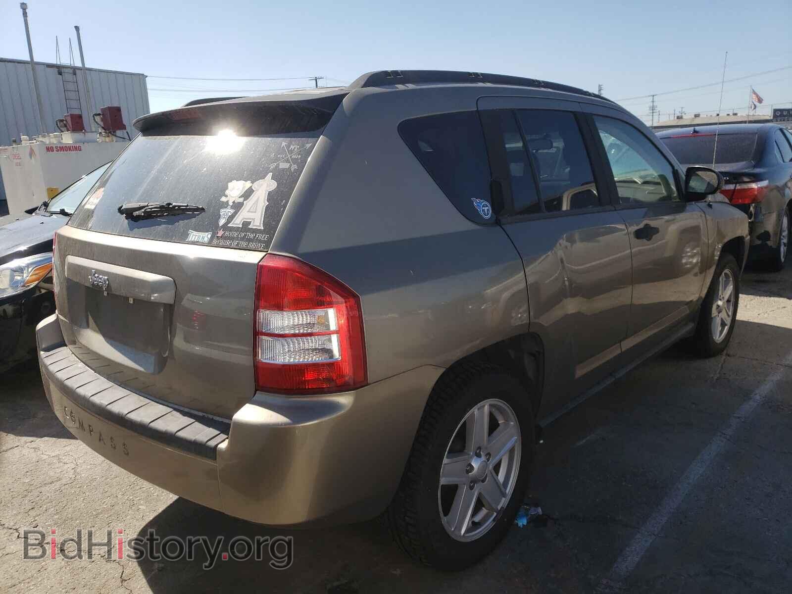 2007 JEEP COMPASS - VIN: 1J8FT47W77D190345 - Фото 4
