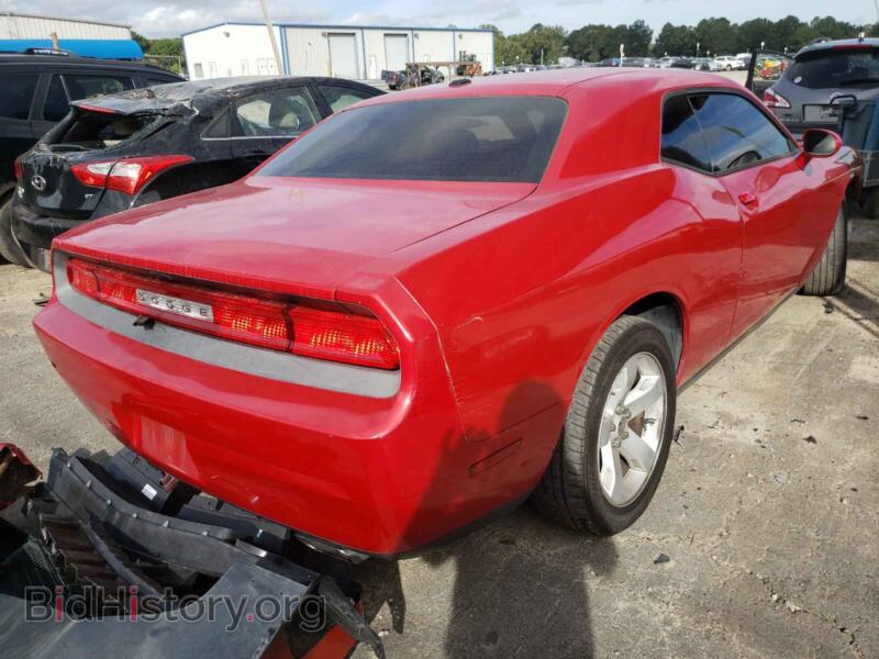 2012 Dodge CHALLENGER (VIN 2C3CDYAG3CH292811) — фото 4 из 10