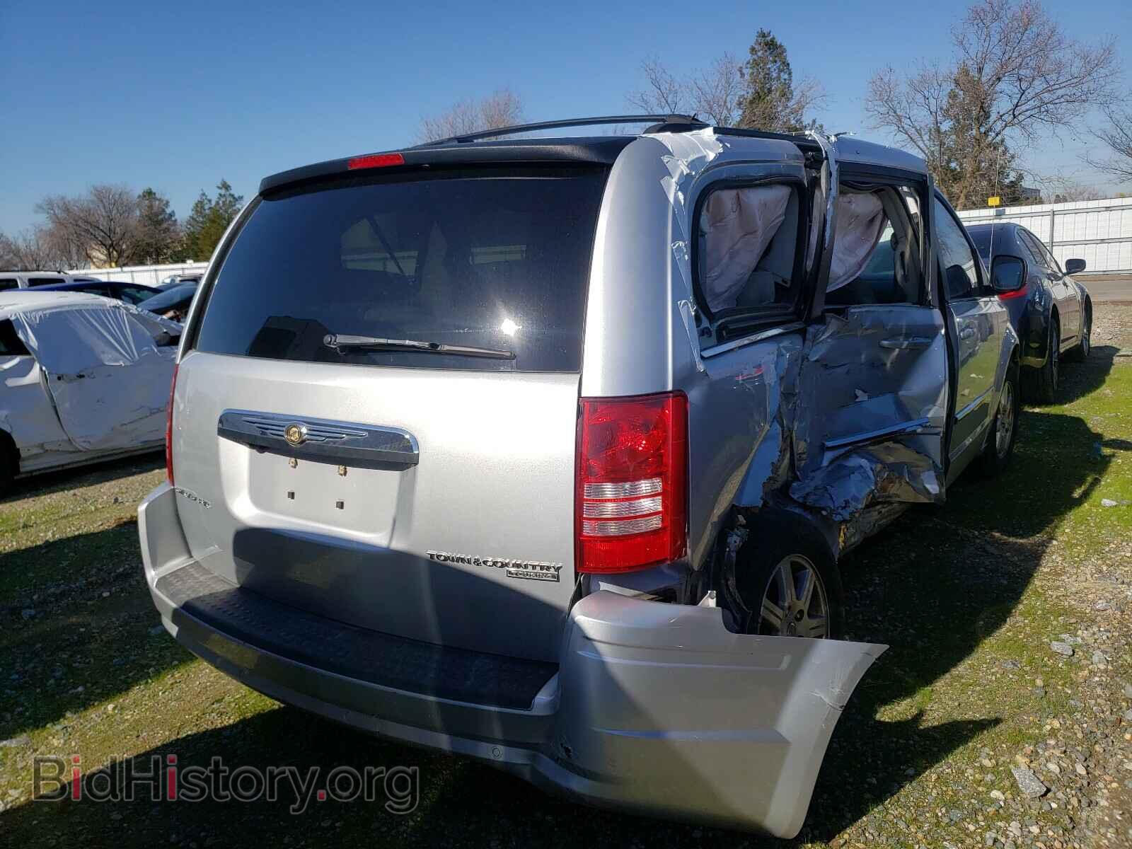 2010 CHRYSLER MINIVAN - VIN: 2A4RR5D13AR501740 - Фото 3