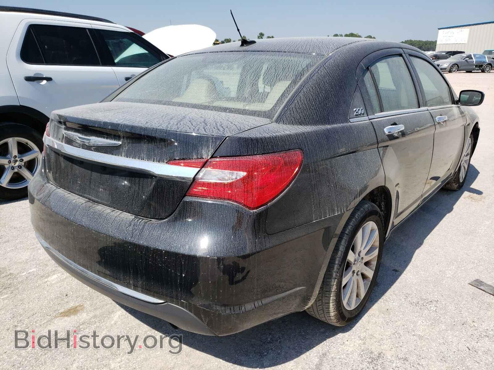 2013 CHRYSLER 200 - VIN: 1C3CCBCB0DN568047 - Фото 4