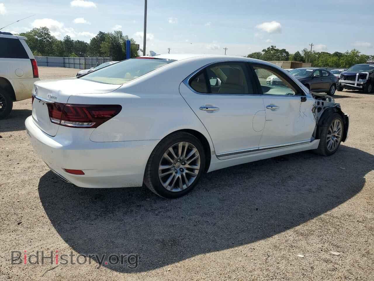 2013 LEXUS LS460 - VIN: JTHBL5EF5D5120698 - Photo 3