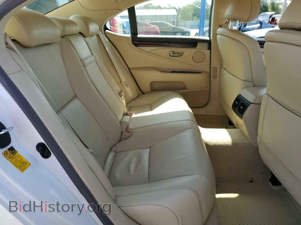 2013 LEXUS LS460 - VIN: JTHBL5EF5D5120698 - Photo 10