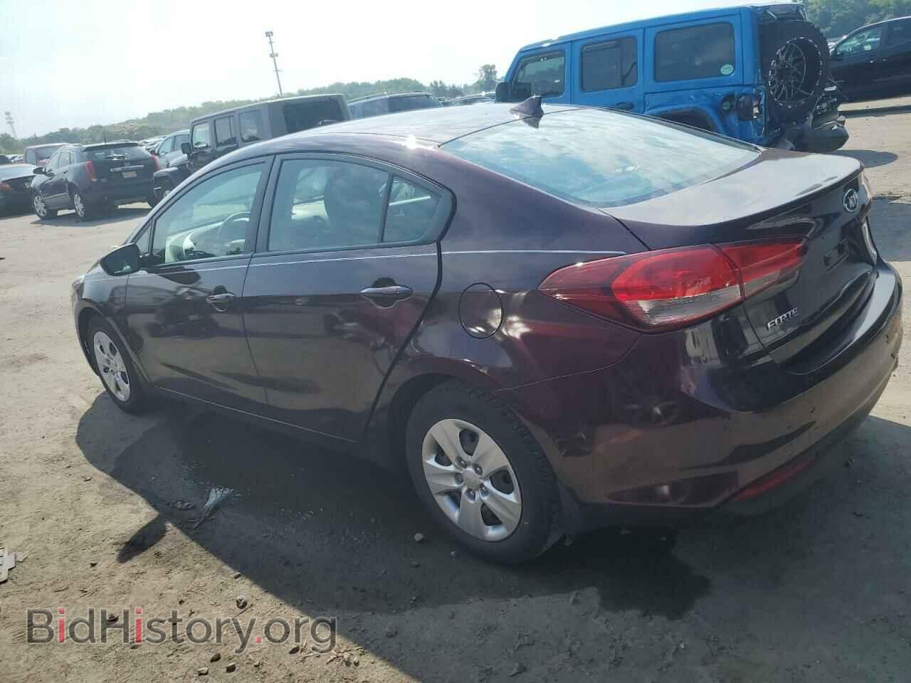 2017 KIA FORTE - VIN: 3KPFK4A77HE018151 - Фото 2