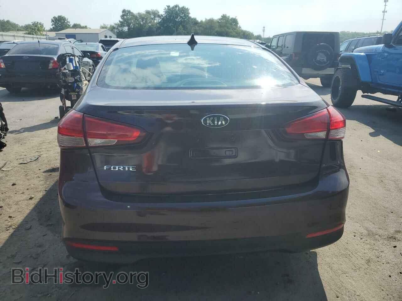 2017 KIA FORTE - VIN: 3KPFK4A77HE018151 - Фото 6