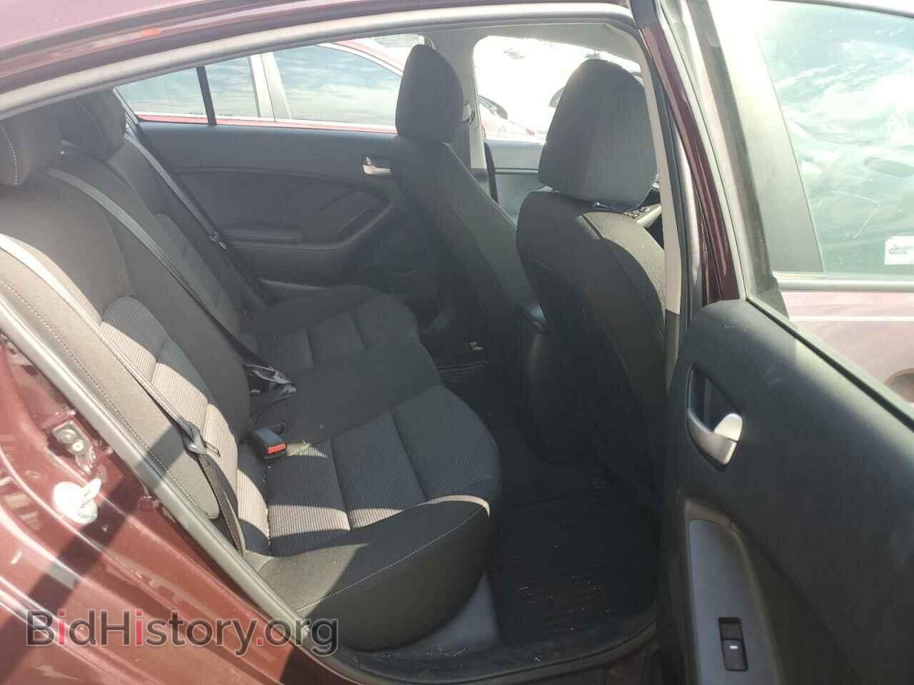2017 KIA FORTE - VIN: 3KPFK4A77HE018151 - Фото 10