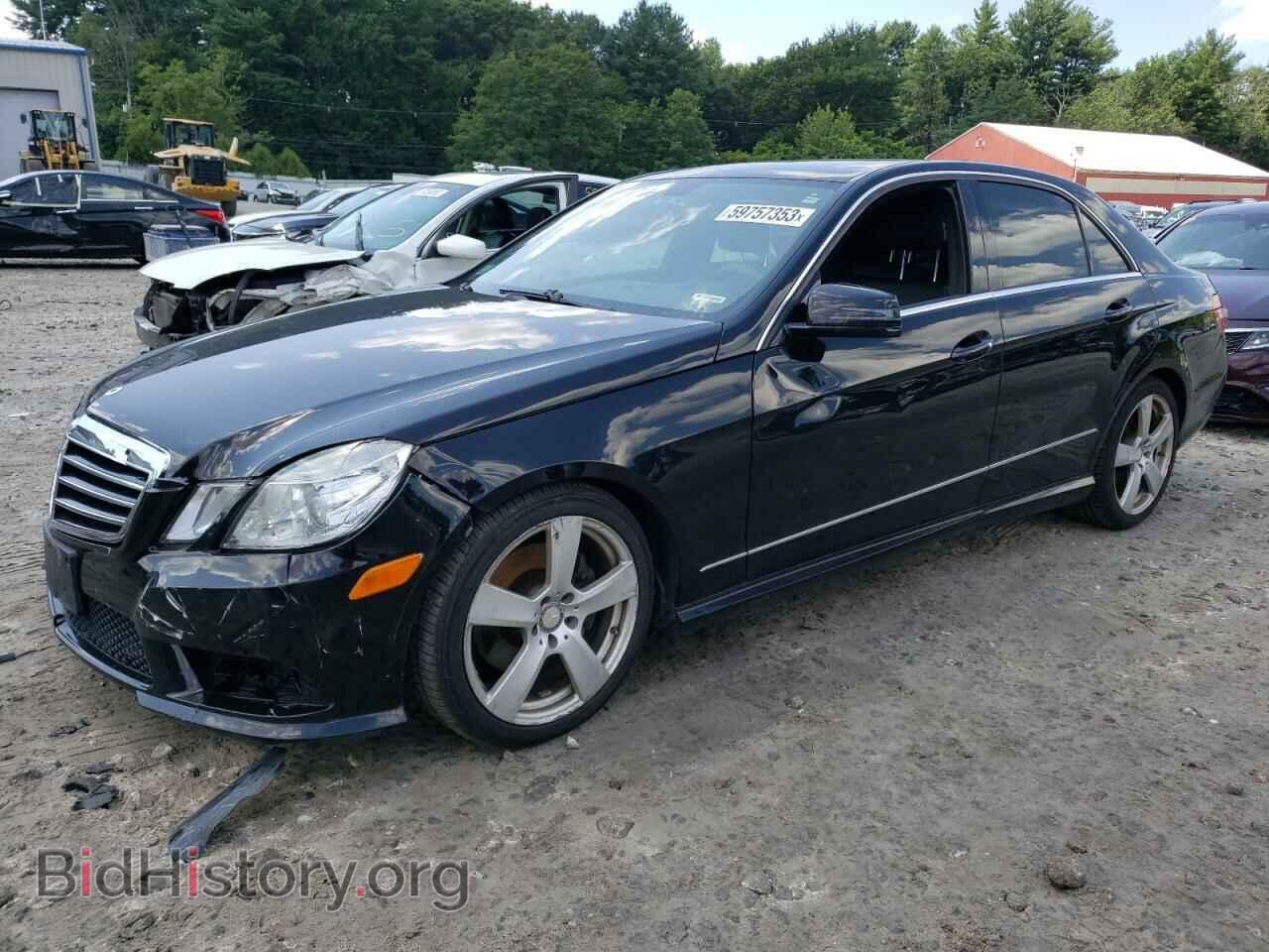 Photo WDDHF8HB5BA435010 - MERCEDES-BENZ E-CLASS 2011