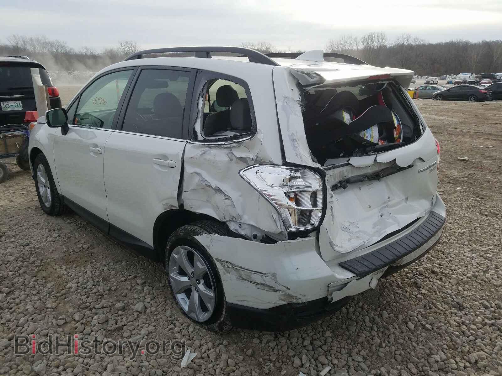 2016 SUBARU FORESTER - VIN: JF2SJARC3GH495252 - Фото 3