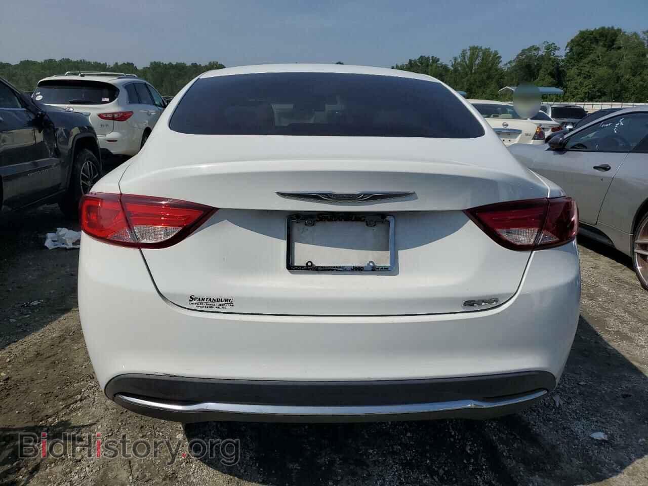 2016 CHRYSLER 200 - VIN: 1C3CCCAB3GN117725 - Фото 6