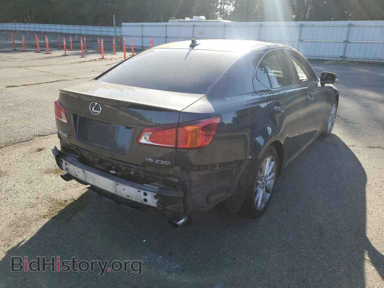 2010 LEXUS IS - VIN: JTHBF5C20A5116738 - Photo 4