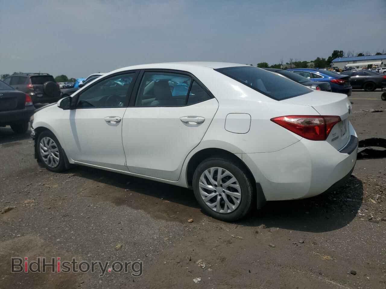 2018 TOYOTA COROLLA - VIN: 2T1BURHEXJC073448 - Фото 2