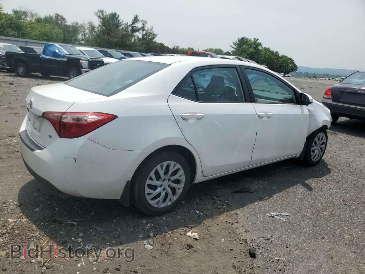 2018 TOYOTA COROLLA - VIN: 2T1BURHEXJC073448 - Фото 3