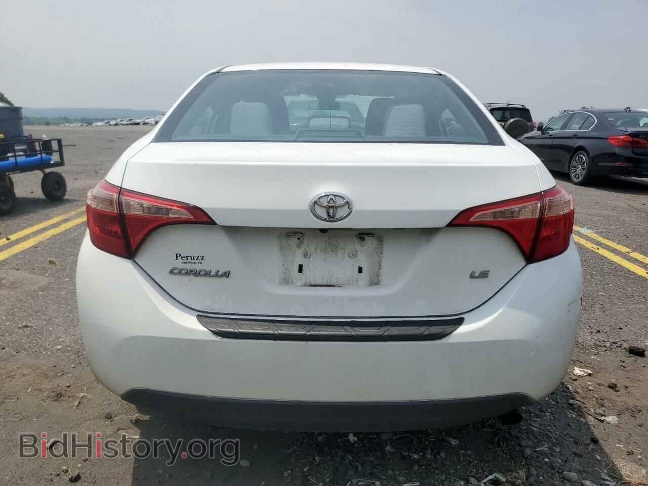 2018 TOYOTA COROLLA - VIN: 2T1BURHEXJC073448 - Фото 6