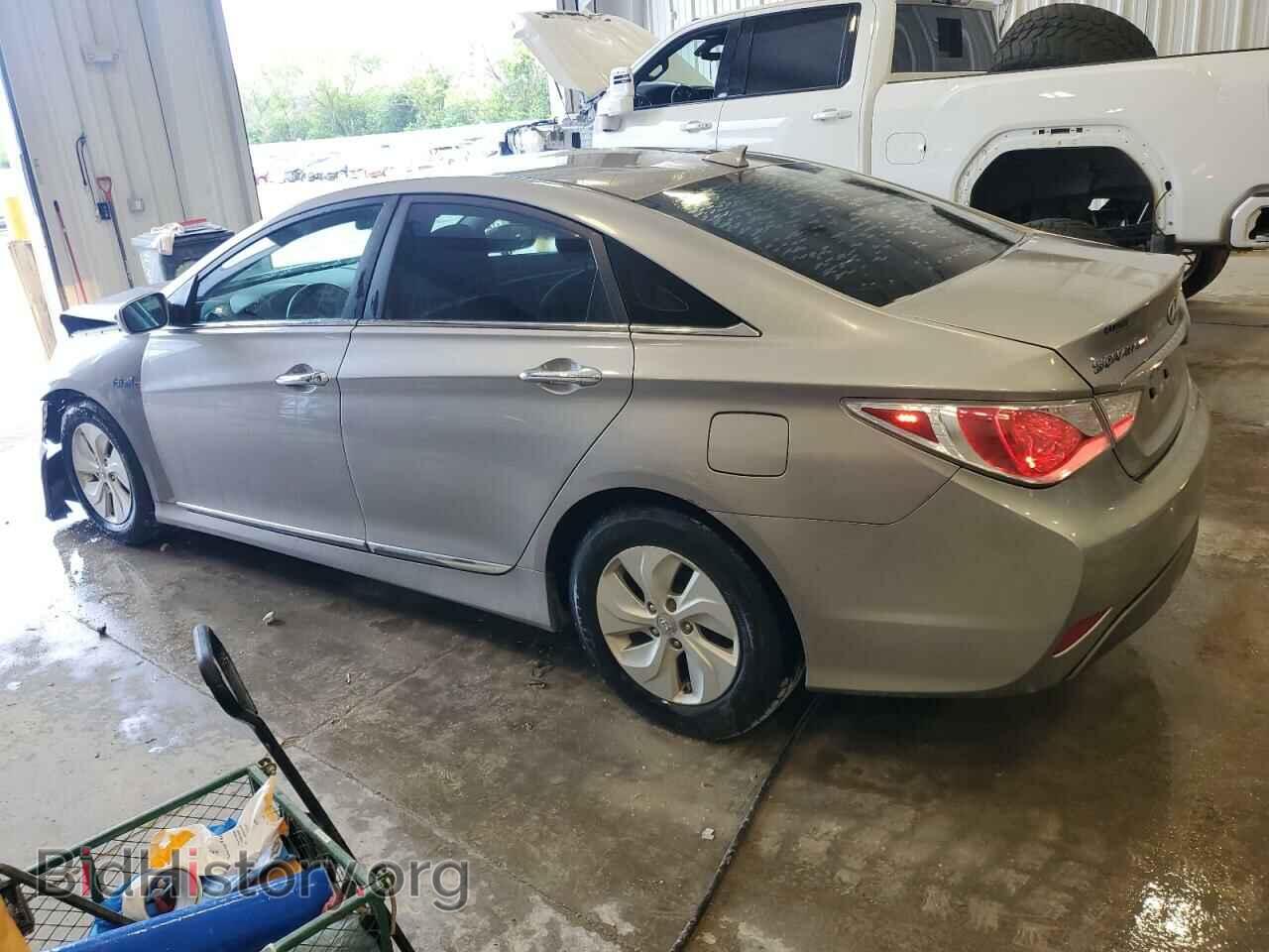 2013 HYUNDAI SONATA - VIN: KMHEC4A44DA094563 - Фото 2