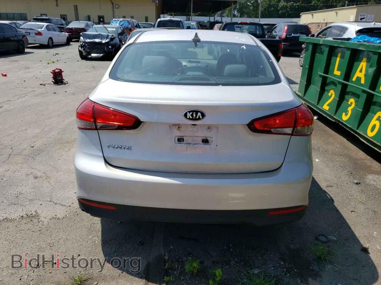 2017 KIA FORTE - VIN: 3KPFL4A74HE064128 - Фото 6