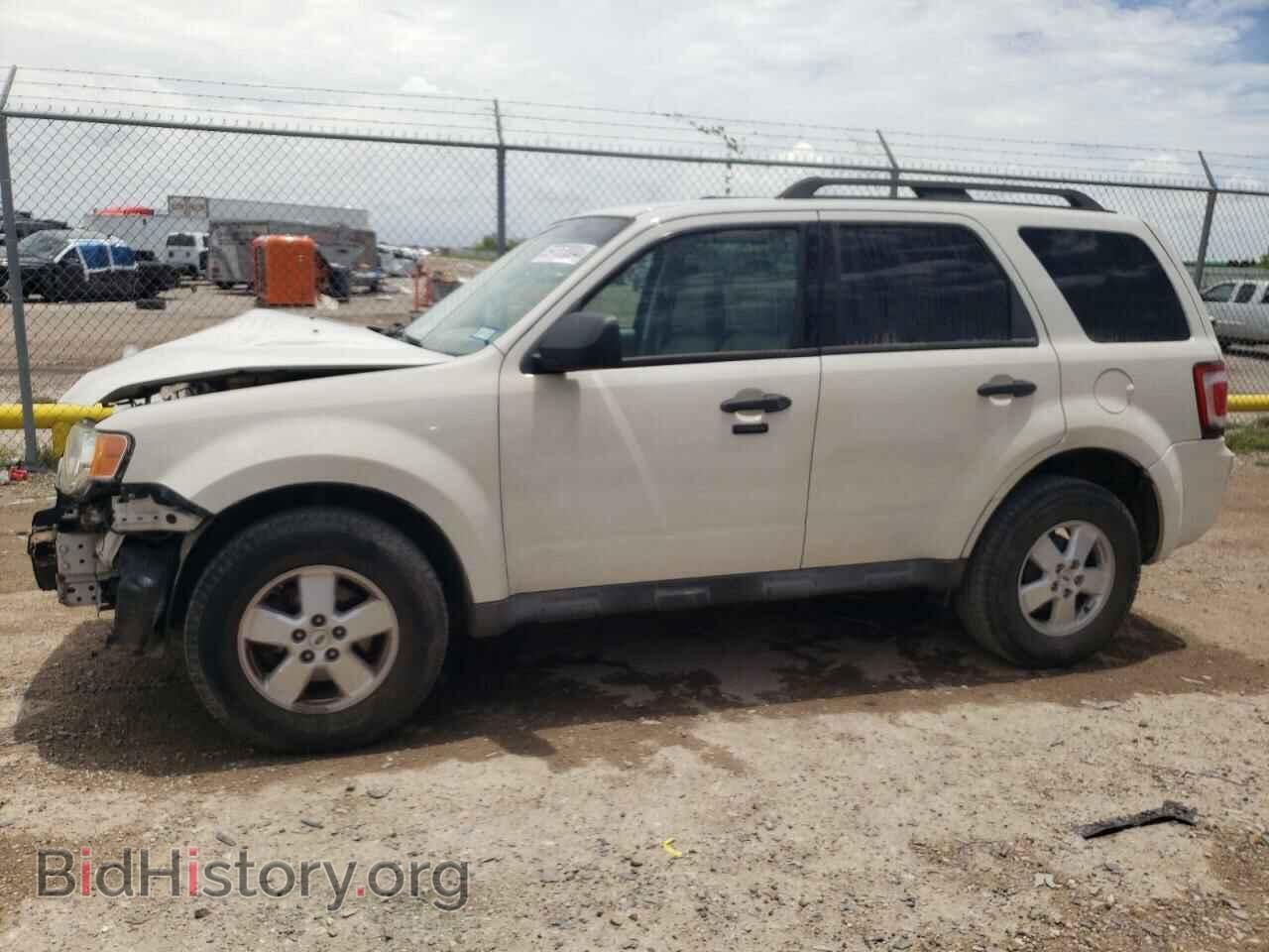 Фотография 1FMCU0D73AKB41333 - FORD ESCAPE 2010