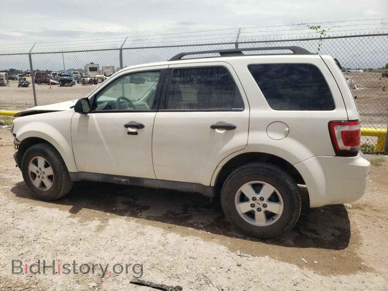 2010 FORD ESCAPE - VIN: 1FMCU0D73AKB41333 - Фото 2