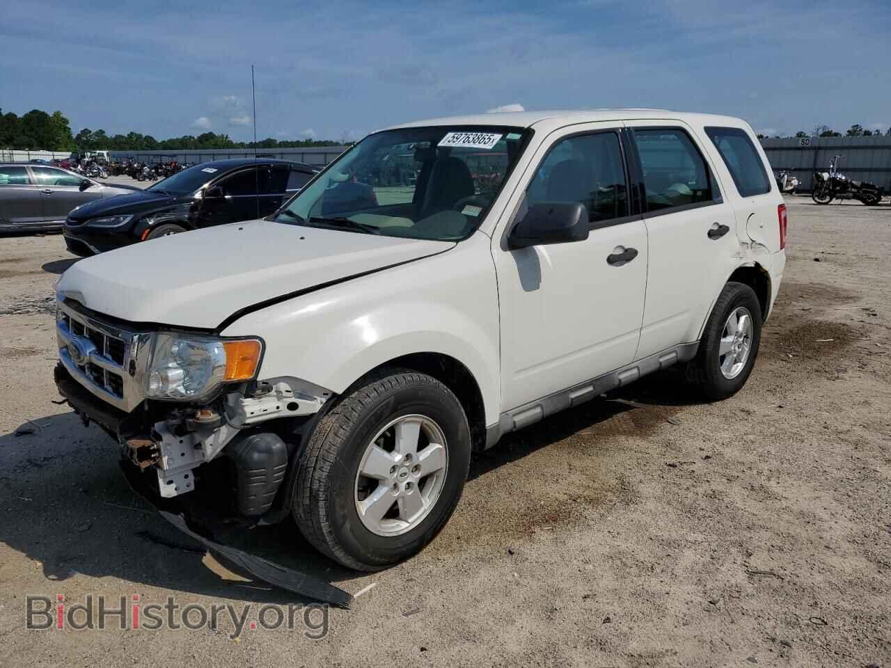 Фотография 1FMCU0C75AKA05741 - FORD ESCAPE 2010