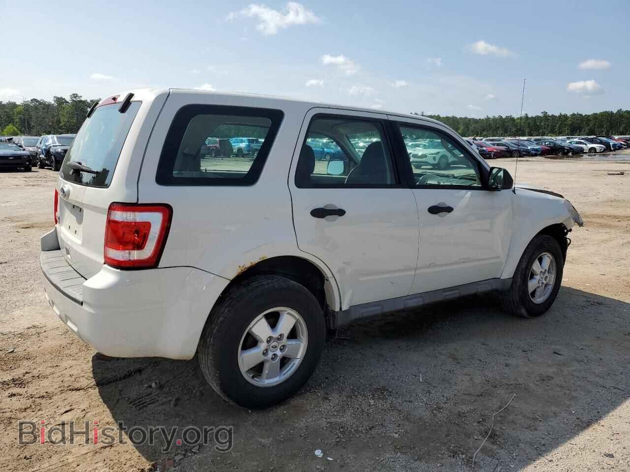 2010 FORD ESCAPE - VIN: 1FMCU0C75AKA05741 - Фото 3
