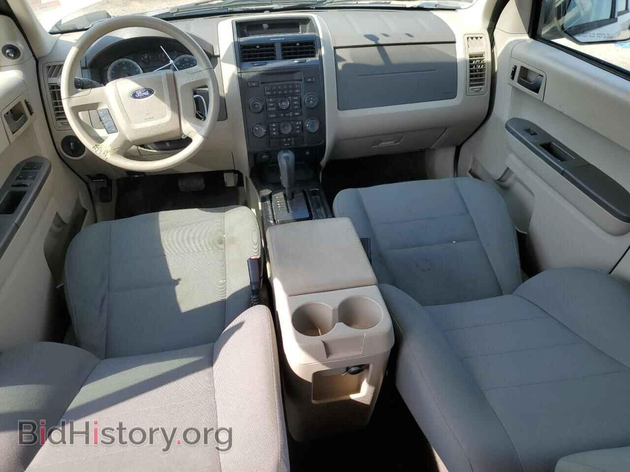 2010 FORD ESCAPE - VIN: 1FMCU0C75AKA05741 - Фото 8