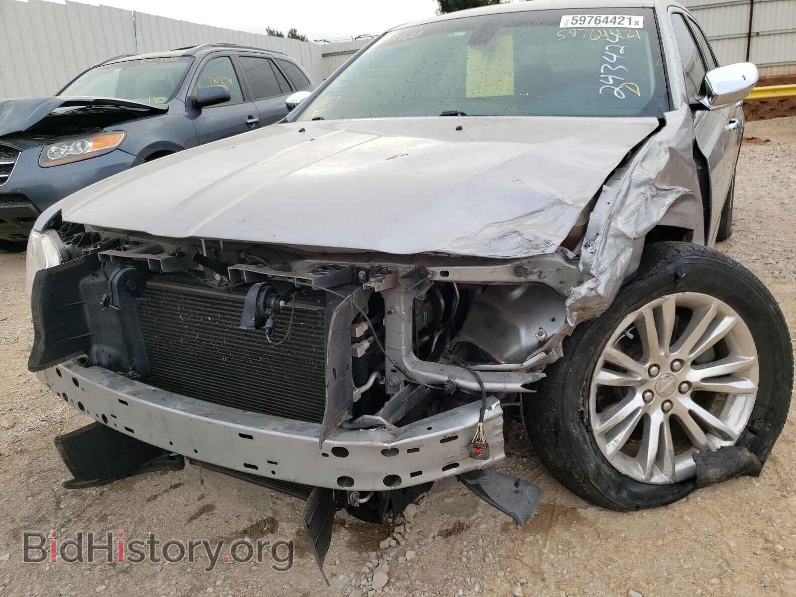 2016 CHRYSLER 300 - VIN: 2C3CCAEG1GH243424 - Фото 2