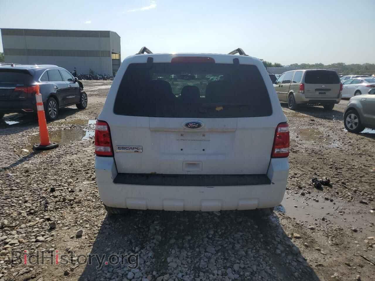 2011 FORD ESCAPE - VIN: 1FMCU0D73BKA38267 - Фото 6