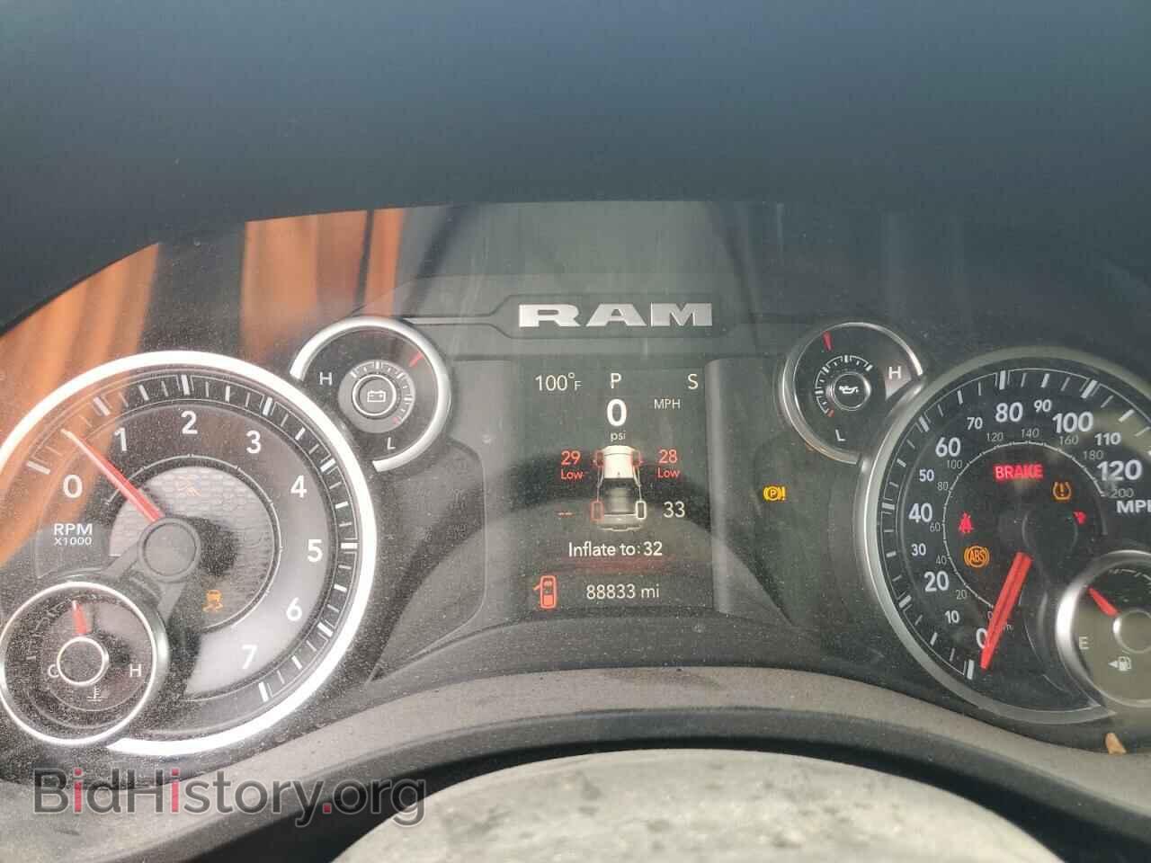 2019 RAM 1500 - VIN: 1C6SRFFT3KN605209 - Фото 9