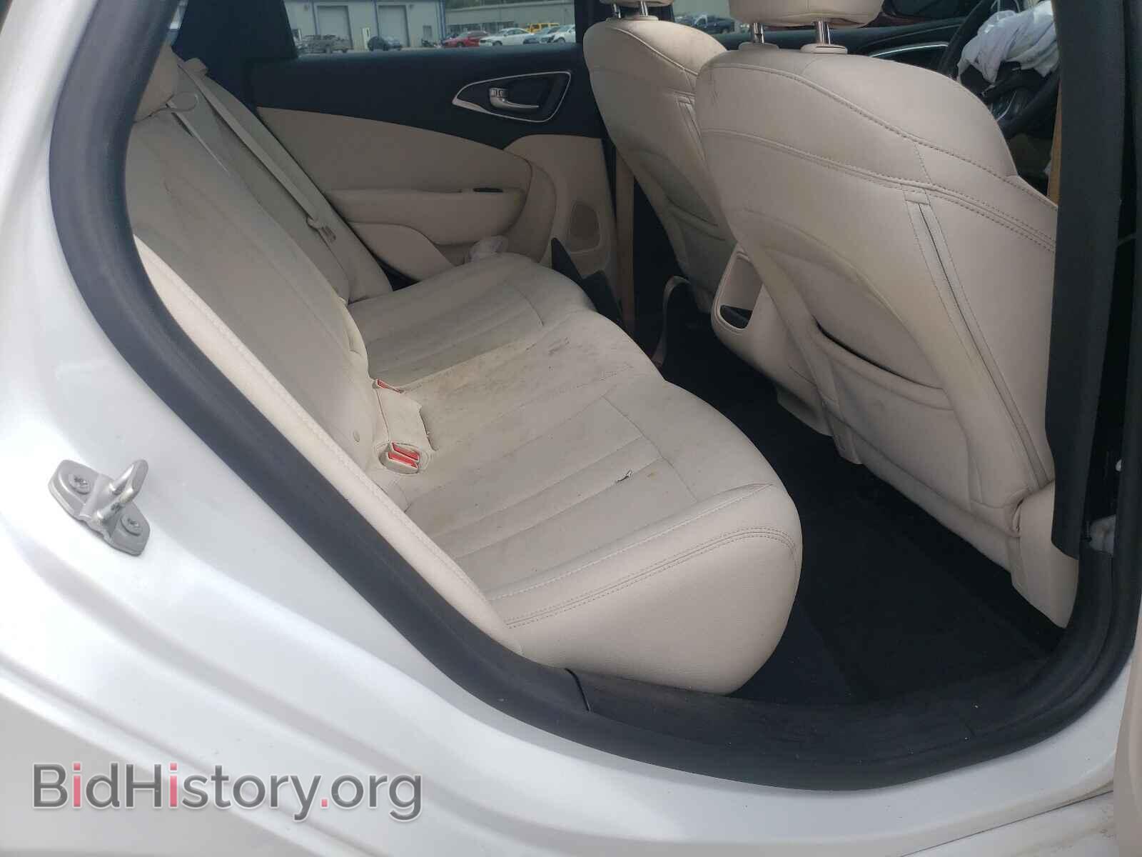 2016 CHRYSLER 200 - VIN: 1C3CCCAB8GN144743 - Фото 6