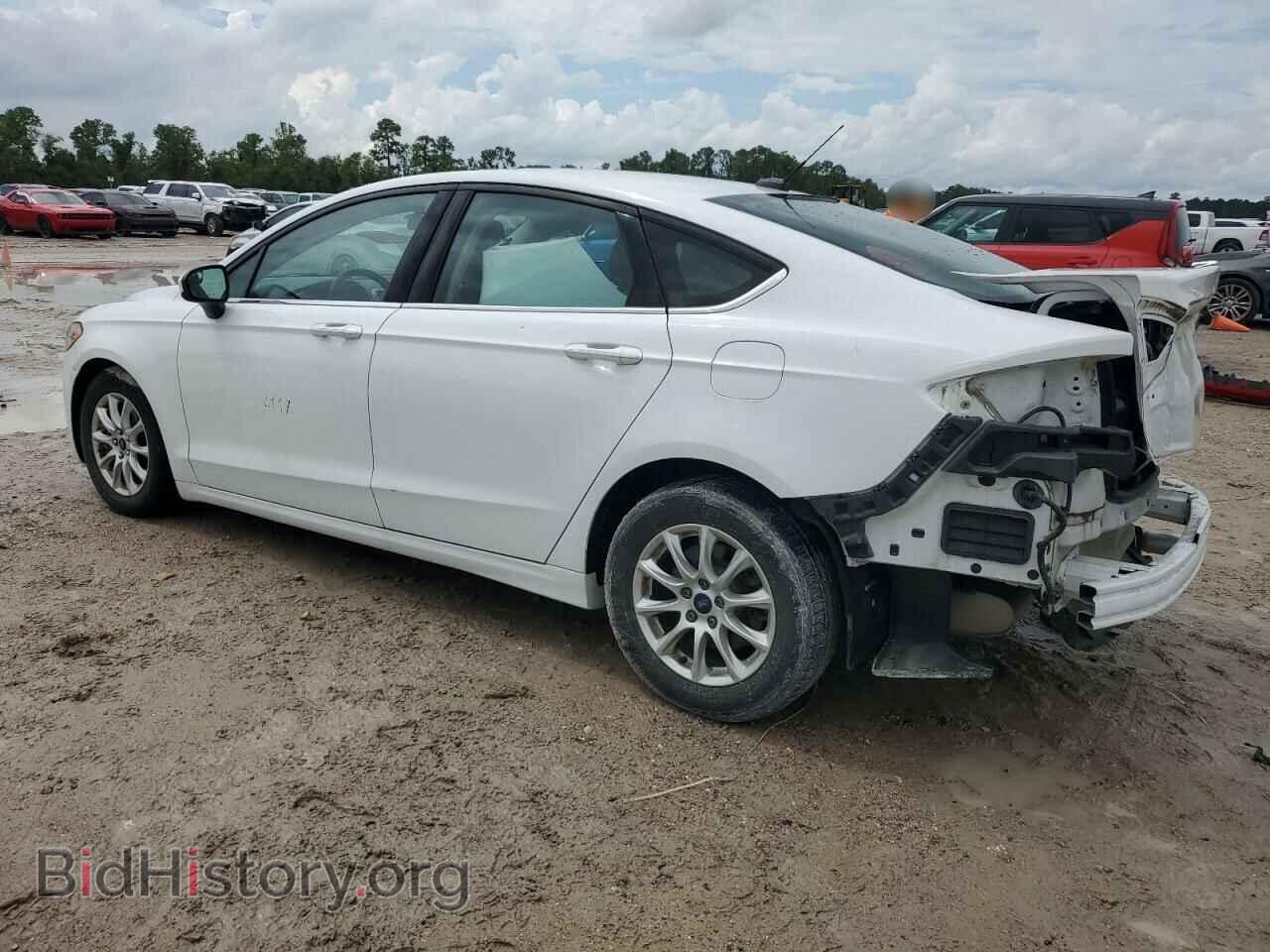 2017 FORD FUSION - VIN: 3FA6P0G77HR267257 - Фото 2