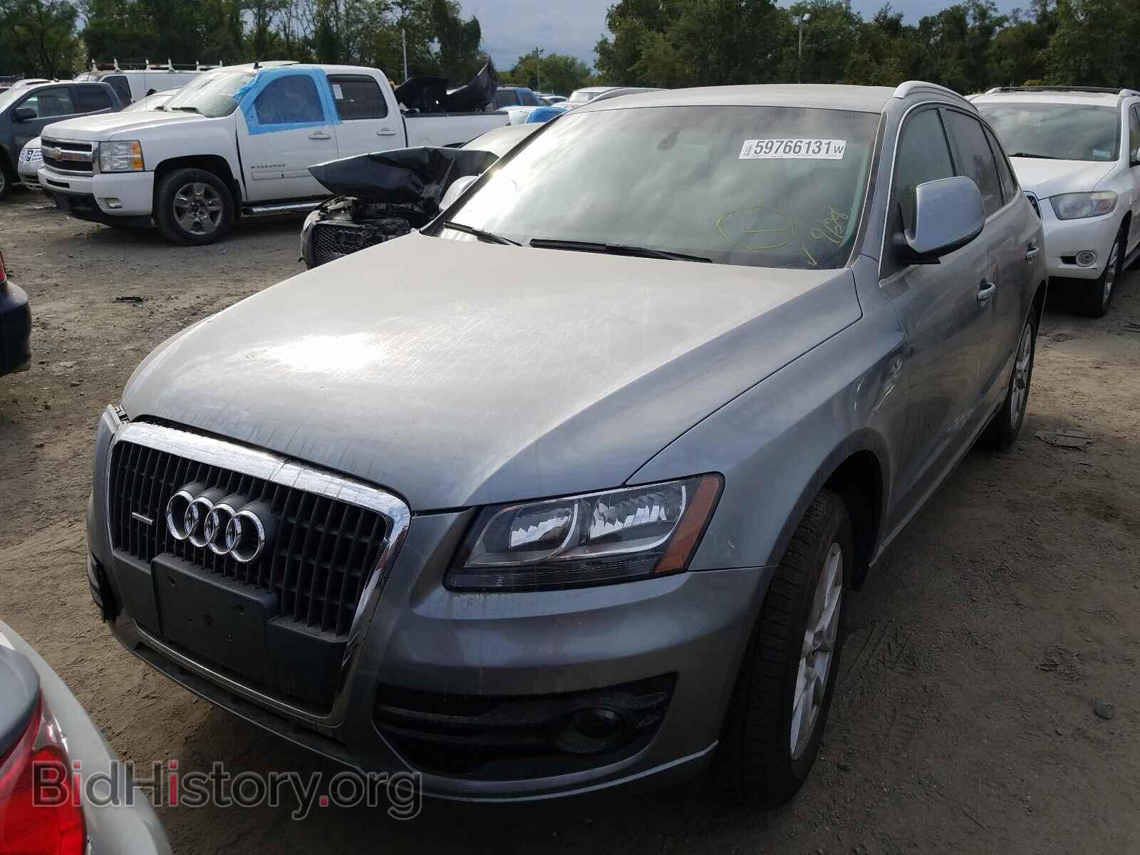2011 AUDI Q5 - VIN: WA1CFAFP8BA076191 - Фото 2