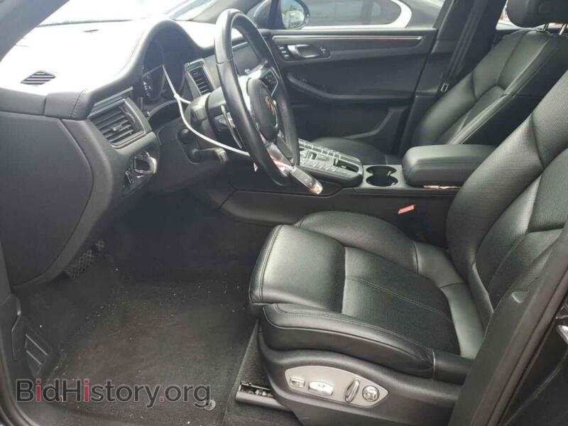 2018 Porsche MACAN (VIN WP1AG2A53JLB60488) — photo 7 of 12