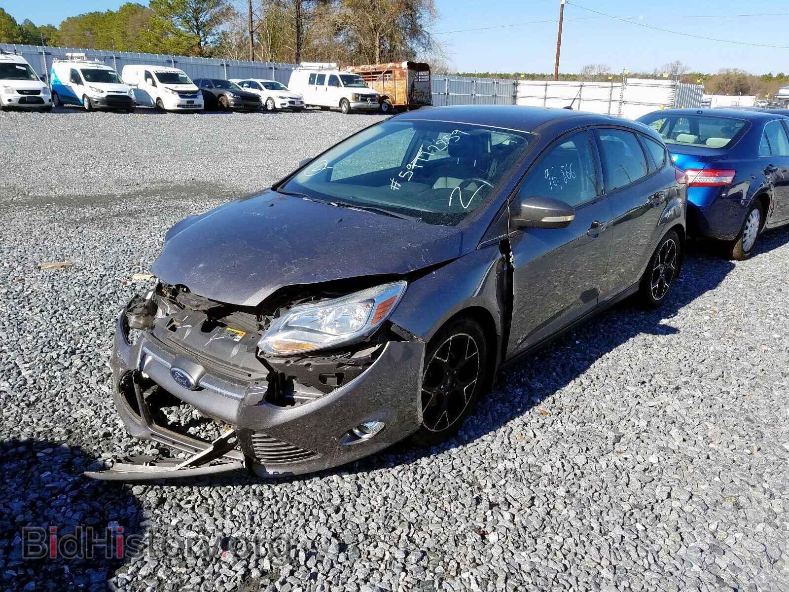 2013 FORD FOCUS SE - VIN: 1FADP3K2XDL224920 - Фото 2