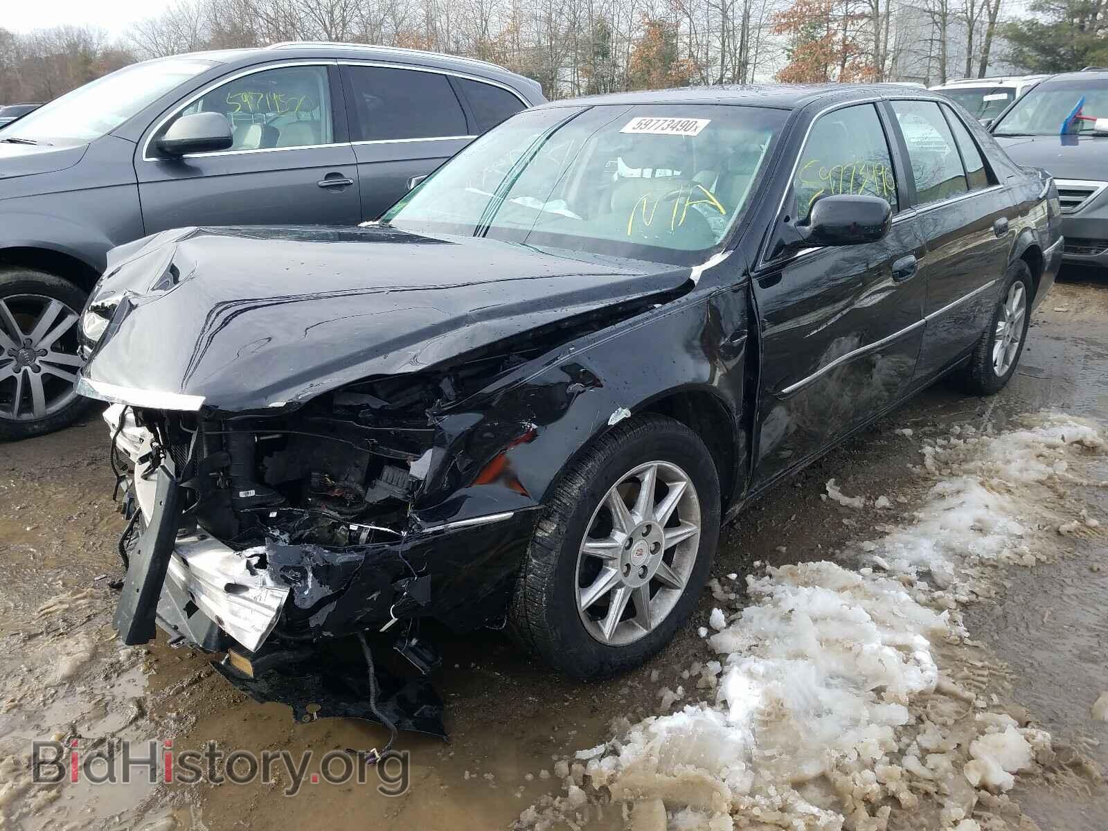 2011 CADILLAC DTS - VIN: 1G6KD5E67BU129049 - Фото 2