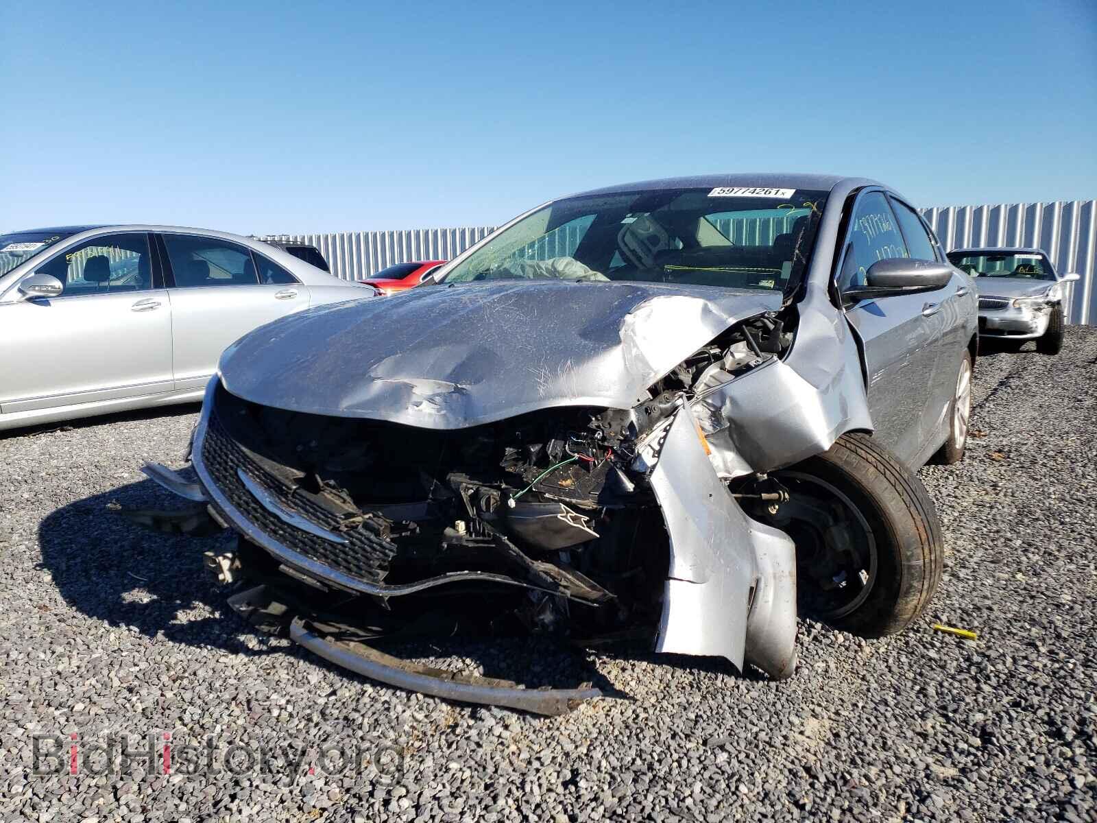 2015 CHRYSLER 200 - VIN: 1C3CCCAB7FN604621 - Photo 2