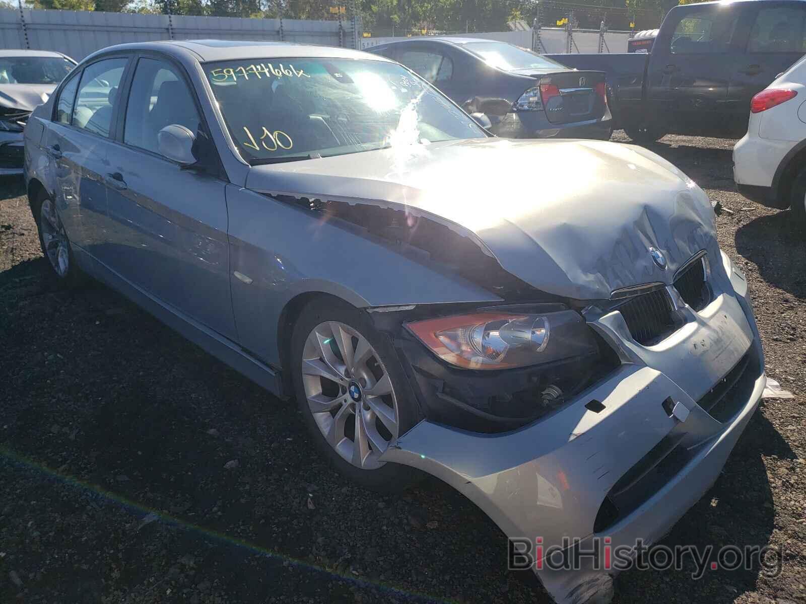 Photo WBAVC73507KP30452 - BMW 3 SERIES 2007