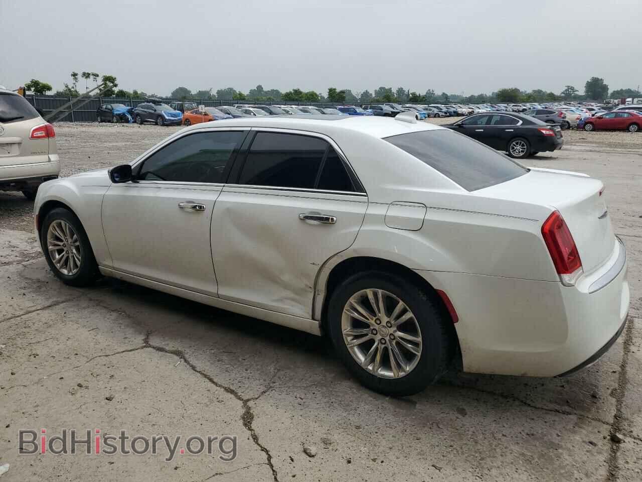 2015 CHRYSLER 300 - VIN: 2C3CCAEG8FH769726 - Фото 2