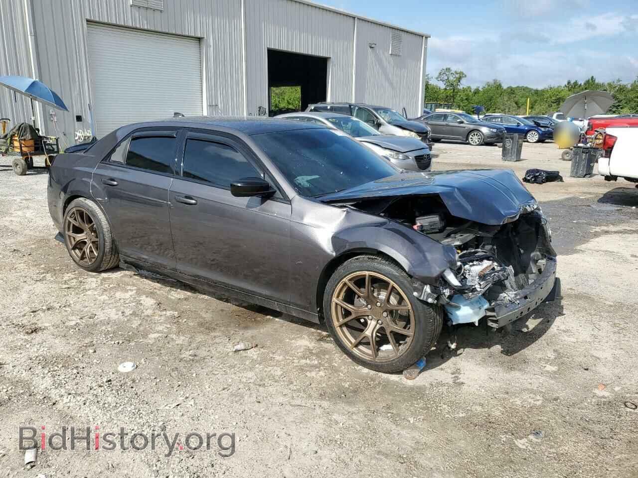 2019 CHRYSLER 300 - VIN: 2C3CCAAG6KH654512 - Фото 4