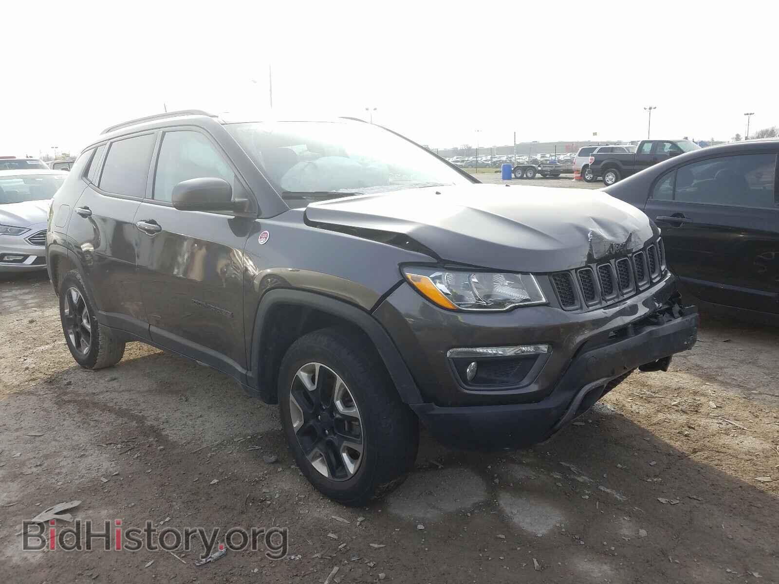 Фотография 3C4NJDDB3JT129697 - JEEP COMPASS 2018