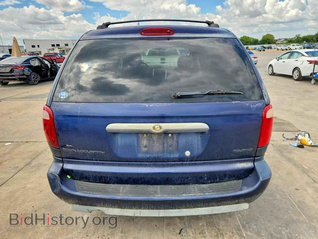 2006 CHRYSLER MINIVAN - VIN: 2A4GP54L56R730703 - Фото 6