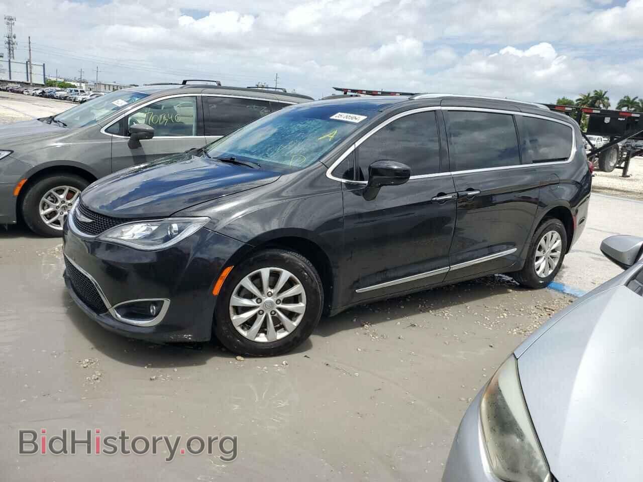 Фотография 2C4RC1BG3KR624978 - CHRYSLER PACIFICA 2019