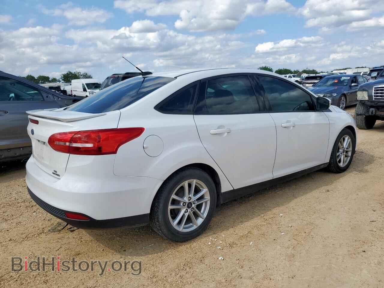 2016 FORD FOCUS - VIN: 1FADP3F22GL297228 - Фото 3