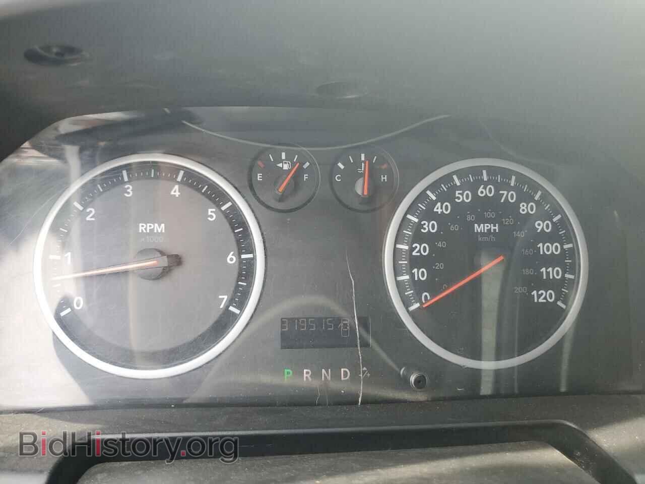 2011 DODGE All Models - VIN: 1D7RB1GP1BS696018 - Photo 9
