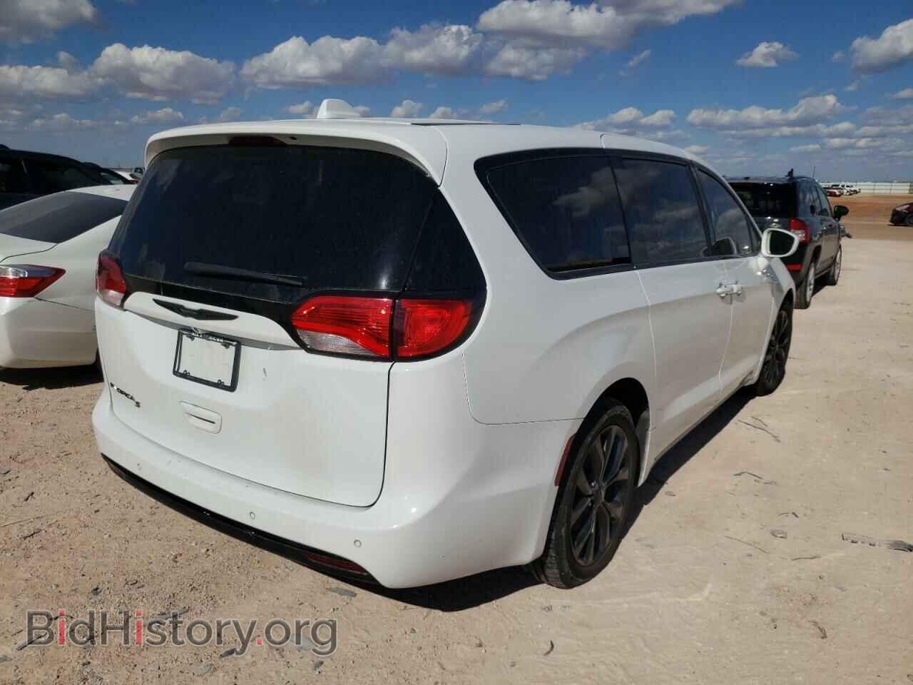 2018 CHRYSLER PACIFICA - VIN: 2C4RC1FG8JR261442 - Photo 4