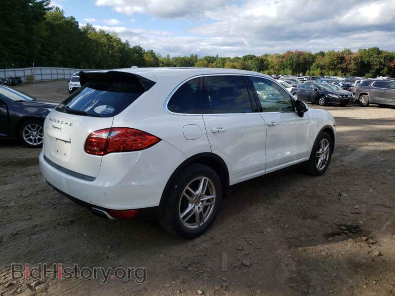 2013 Porsche CAYENNE (VIN WP1AB2A21DLA80891) — photo 4 of 10
