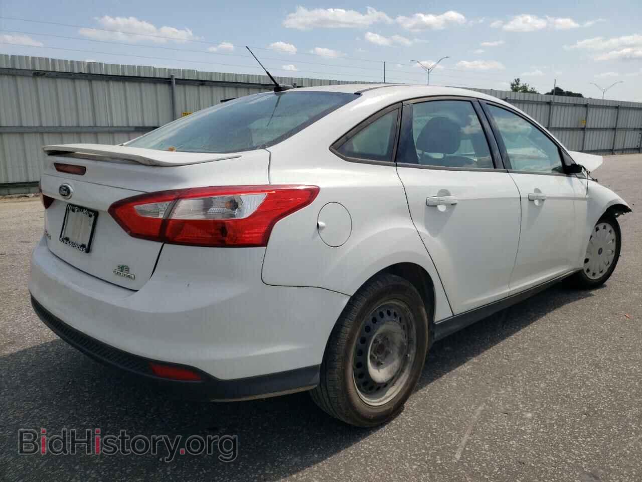 2013 FORD FOCUS - VIN: 1FADP3F2XDL136590 - Photo 4
