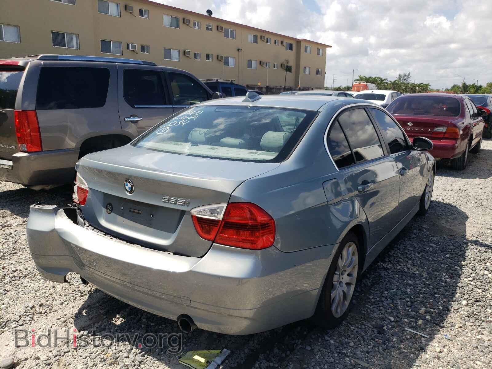 2007 BMW 3 SERIES - VIN: WBAVB73527P100034 - Фото 4
