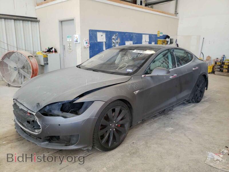 2013 Tesla MODEL S (VIN 5YJSA1CP8DFP26782) — фото 2 из 10